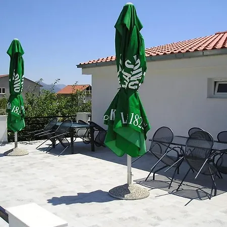 Zelja - Free Parking Orebić